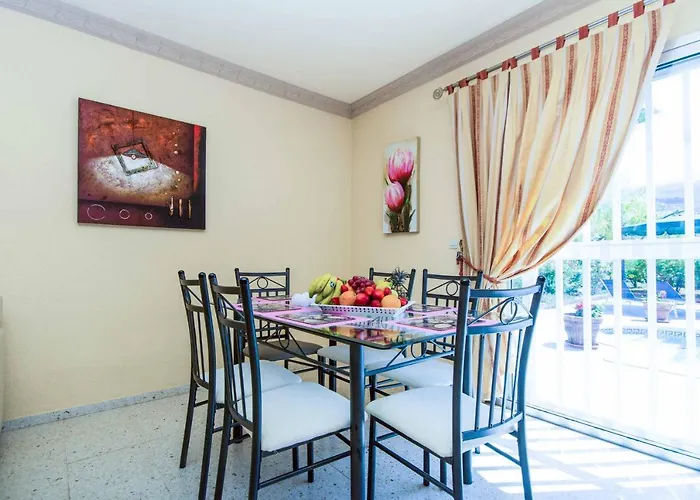 Buganvilla Vistas וילה קיאו סלבאחה