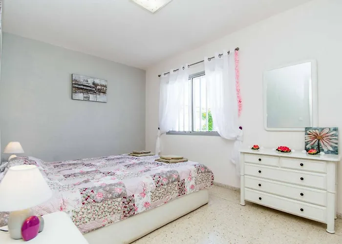 Buganvilla Vistas וילה *